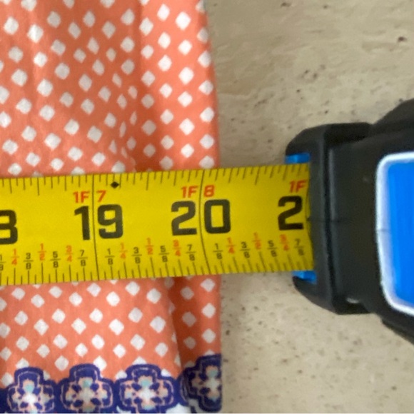 Chico’s Cool Cotton-Blend Patched Capris - Picture 10 of 14